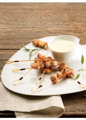 rückenfilet-poulet-an-spiessli-salbei-bambusspiesse